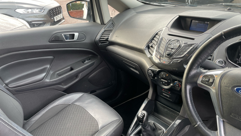 Ford EcoSport 1.5 TDCi 95 Titanium 5dr [17in] Diesel Hatchback